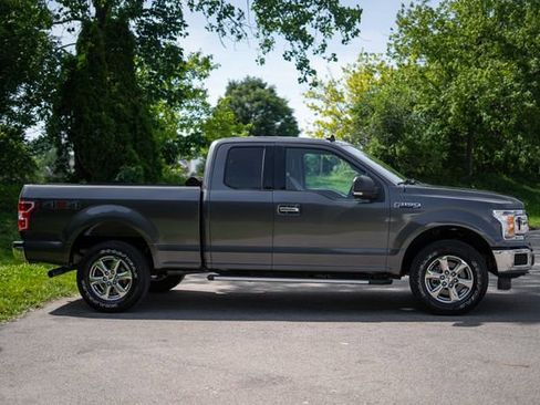 Used 2019 Ford F150 XLT w/ Equipment Group 302A Luxury AWD/4WD image 4