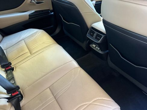 Certified 2020 Lexus ES 300h w/ Luxury Package image 30