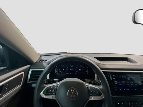 Used 2023 Volkswagen Atlas SE FWD image 7