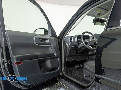 Used 2024 Ford Bronco Sport Big Bend w/ Convenience Package image 9