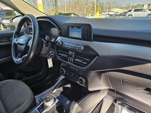 Used 2020 Ford Escape S AWD/4WD image 33