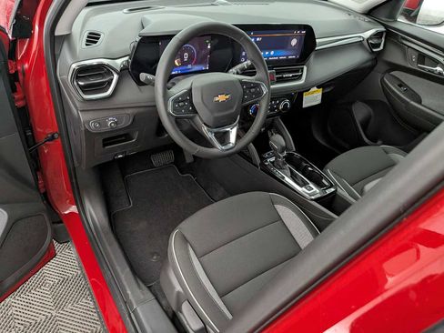 New 2026 Chevrolet TrailBlazer LT image 2