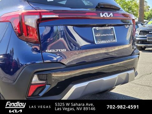 Used 2024 Kia Seltos EX FWD image 7