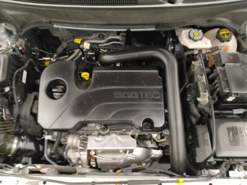 Used 2024 Chevrolet Equinox LS image 30