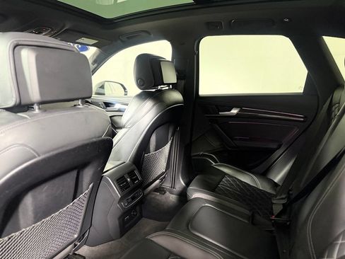 Used 2021 Audi SQ5 Prestige w/ Prestige Package AWD/4WD image 24