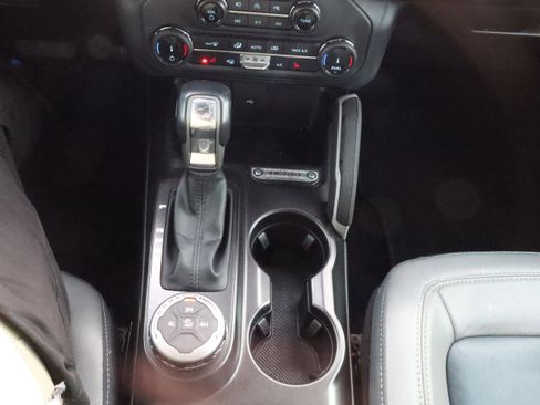 Used 2022 Ford Bronco Outer Banks image 16