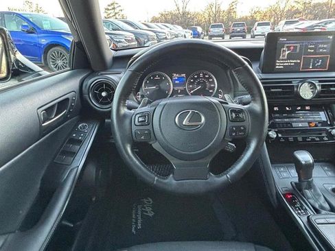 Used 2025 Lexus IS 300 w/ Premium Package image 18