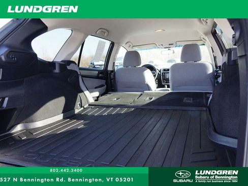 Used 2018 Subaru Outback 2.5i Premium image 16