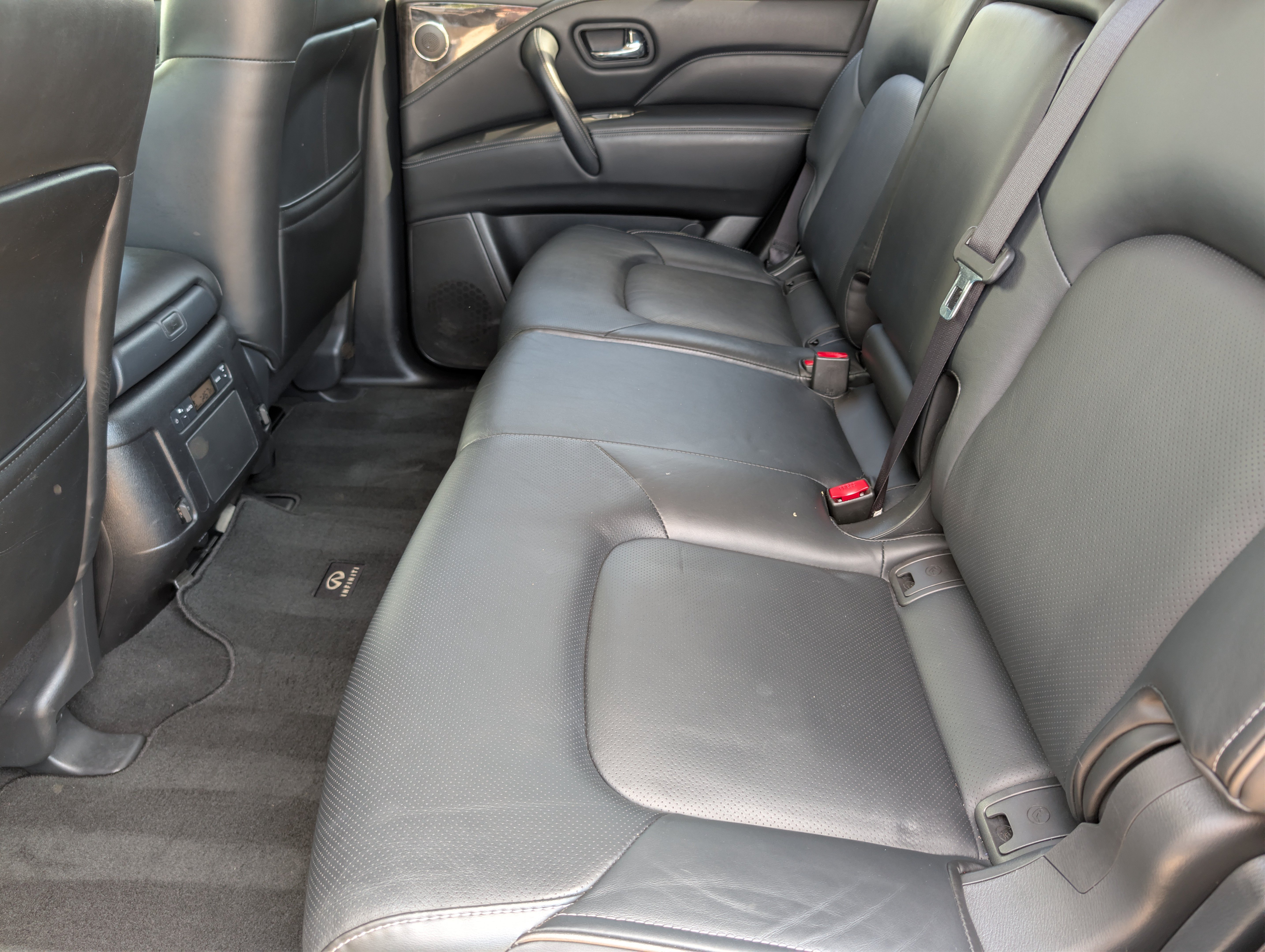 Used 2021 INFINITI QX80 Luxe w/ Cargo Package RWD image 31
