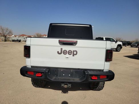 Used 2021 Jeep Gladiator Rubicon image 5