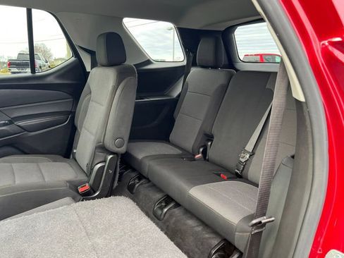 Used 2019 Chevrolet Traverse LT image 7