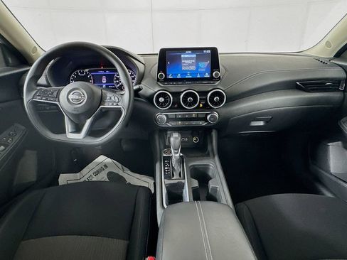 Used 2025 Nissan Sentra SV image 24