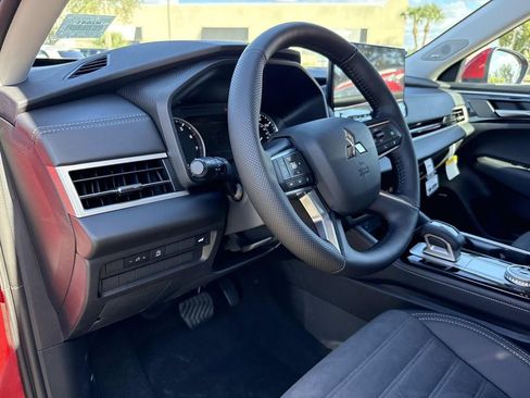 New 2026 Mitsubishi Outlander SE FWD image 21