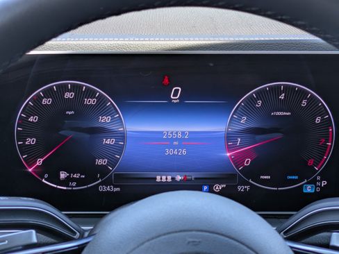 Used 2024 Mercedes-Benz GLE 350 4MATIC image 29