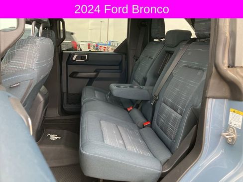 Used 2024 Ford Bronco Heritage Edition image 18