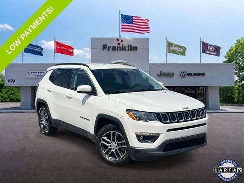 Certified 2018 Jeep Compass Latitude w/ Popular Equipment Group FWD image 1