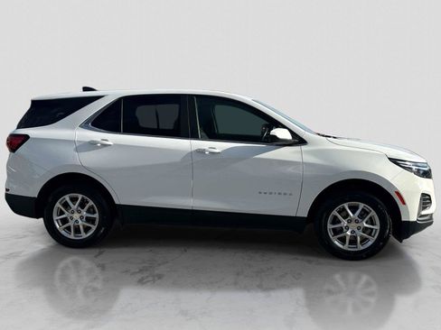 Used 2024 Chevrolet Equinox LT AWD/4WD image 4