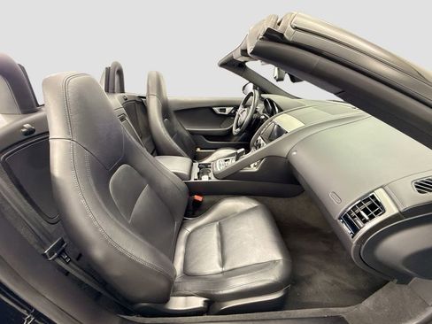 Used 2016 Jaguar F-TYPE Convertible image 17