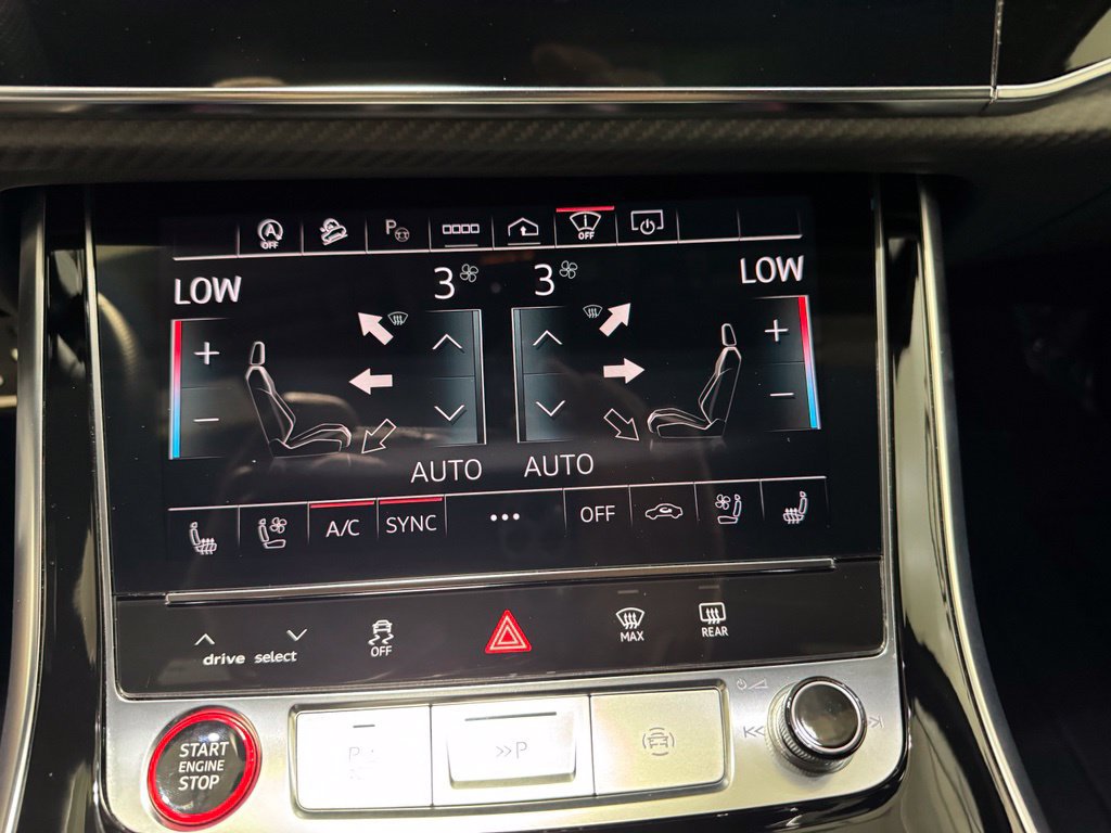 Used 2025 Audi SQ7 Prestige AWD/4WD image 20