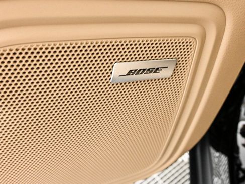 Used 2026 Porsche Macan image 7