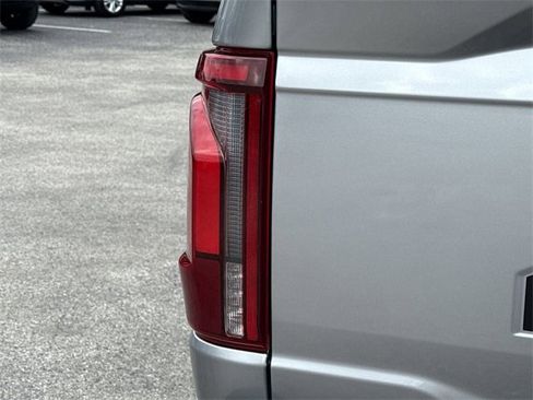 Used 2025 Ford F150 Lariat w/ Equipment Group 501A Mid image 10