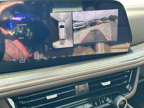 New 2026 Chevrolet Tahoe High Country image 31