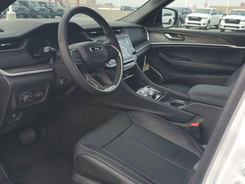 New 2026 Jeep Grand Cherokee Limited image 21