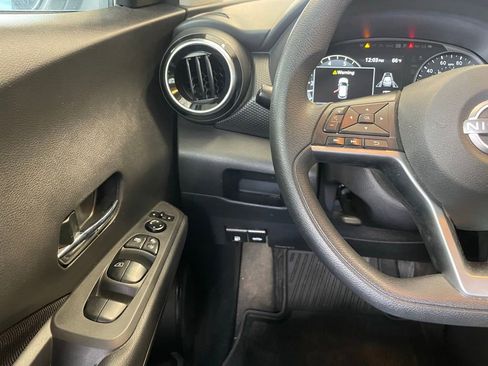 Certified 2023 Nissan Kicks SV image 12