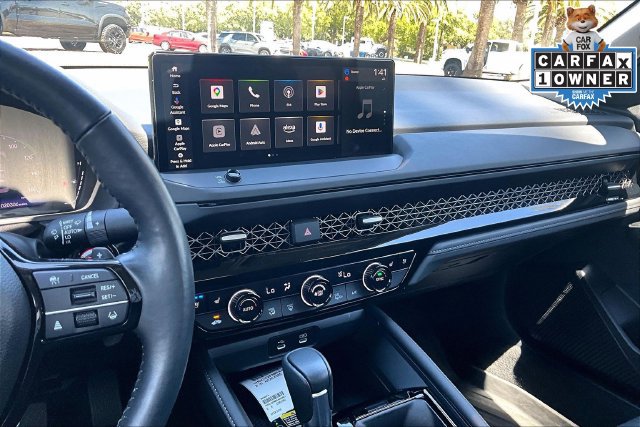 Used 2025 Honda Accord Touring image 6