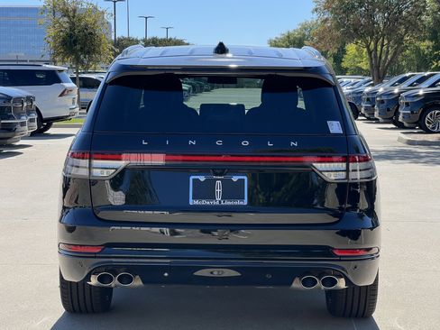 New 2025 Lincoln Aviator Reserve w/ Equipment Group 201A image 8