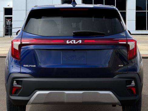 New 2026 Kia Seltos LX image 13