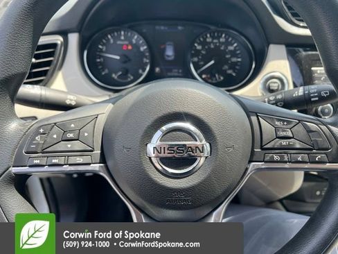 Used 2019 Nissan Rogue Sport SV FWD image 9