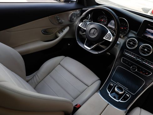 Used 2018 Mercedes-Benz C 300 Coupe image 23
