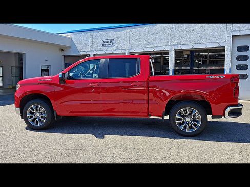 Certified 2024 Chevrolet Silverado 1500 LT AWD/4WD image 5