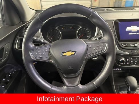 Used 2022 Chevrolet Equinox LT image 16