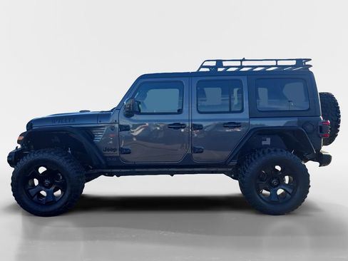 Used 2024 Jeep Wrangler Willys image 2