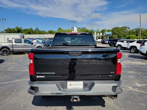 Used 2025 Chevrolet Silverado 2500 LT w/ Convenience Package AWD/4WD image 4
