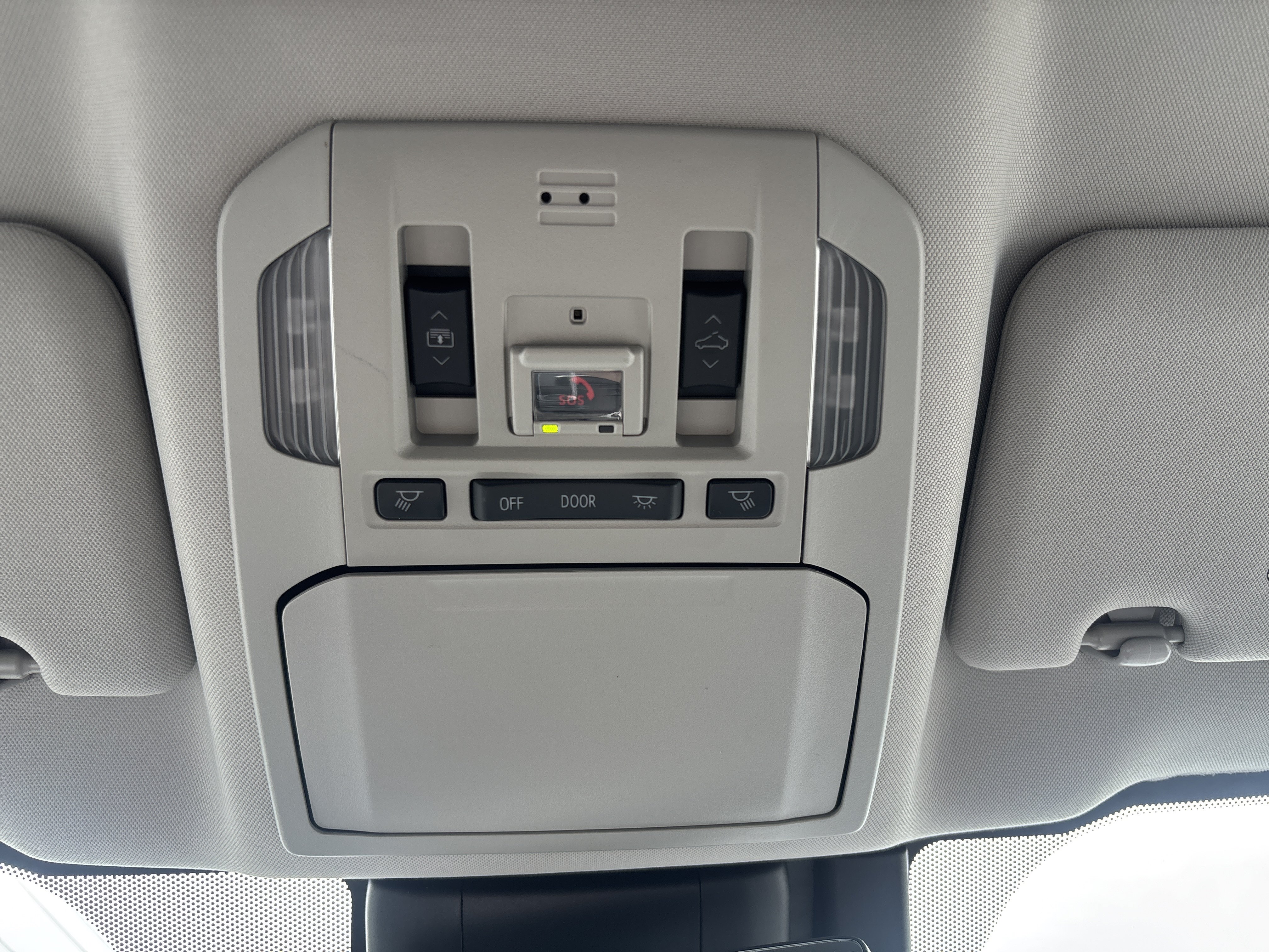 Used 2021 Toyota Highlander Platinum AWD/4WD image 41