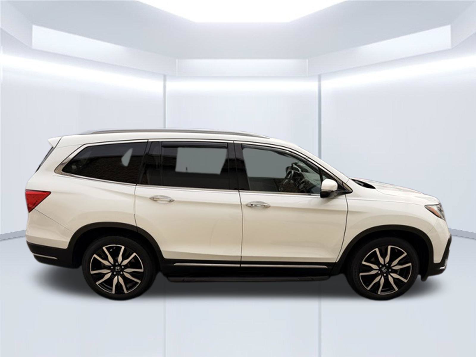 Used 2020 Honda Pilot Touring image 4