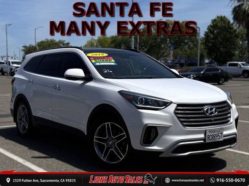 Used 2018 Hyundai Santa Fe FWD image 1