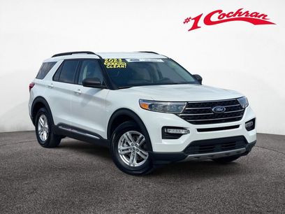 Certified 2023 Ford Explorer XLT w/ Equipment Group 202A