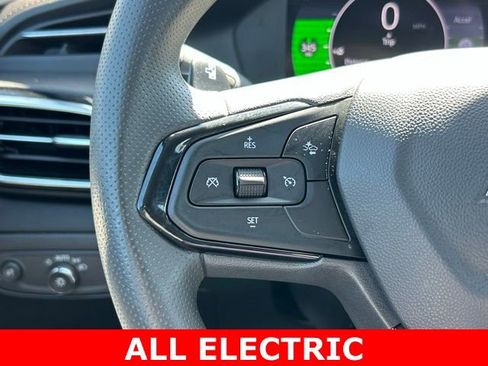 Certified 2023 Chevrolet Bolt EUV LT w/ Driver Confidence Package FWD image 20