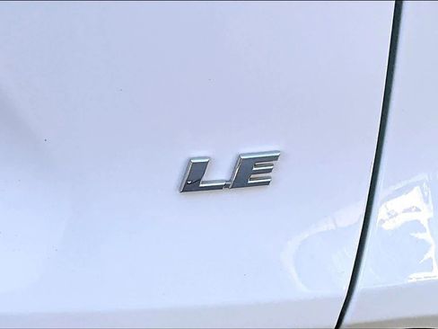 Used 2024 Toyota RAV4 LE FWD image 10