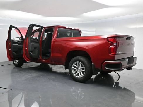 Used 2025 Chevrolet Silverado 1500 RST w/ Z71 Off-Road Package AWD/4WD image 56