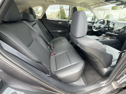 Used 2025 Lexus NX 250 FWD w/ Accessory Package (Z1) image 17