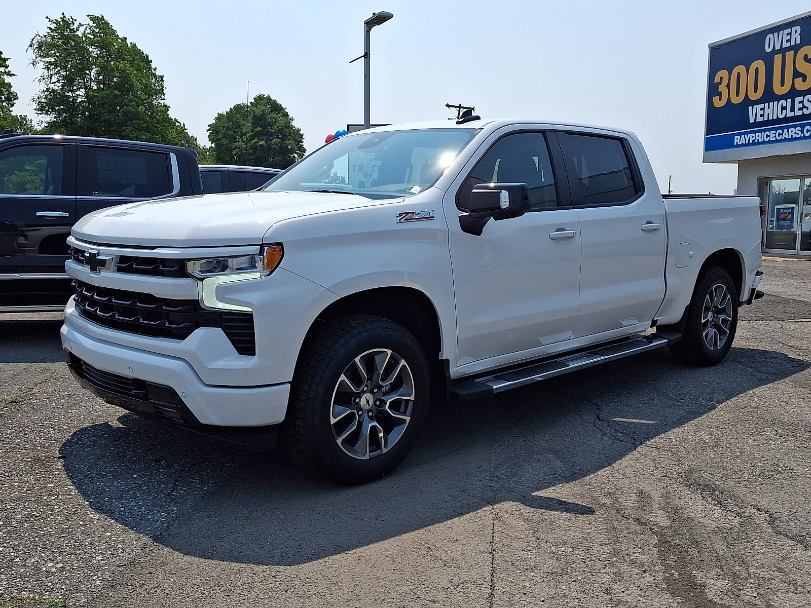 New 2026 Chevrolet Silverado 1500 RST w/ All Star Edition Plus AWD/4WD image 2