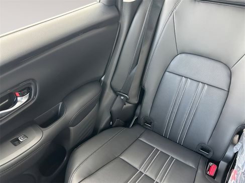 New 2026 Honda HR-V EX-L image 13