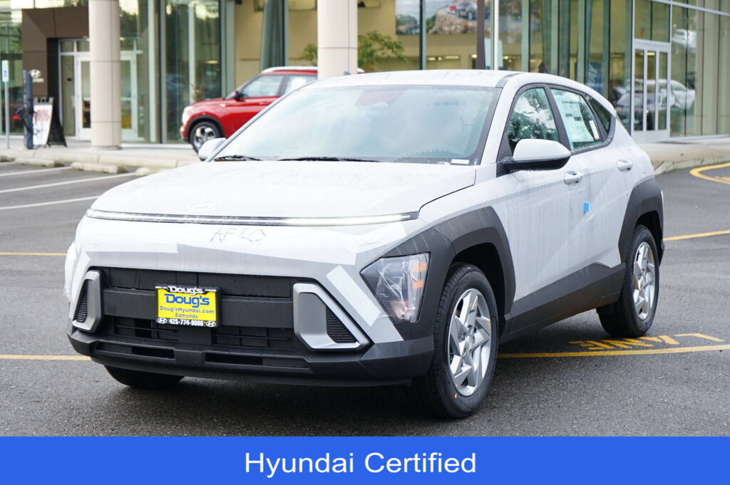 Used 2026 Hyundai Kona SE FWD image 1