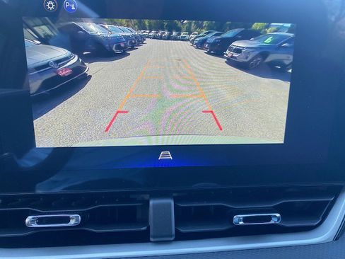 New 2026 Chevrolet Equinox LT image 10