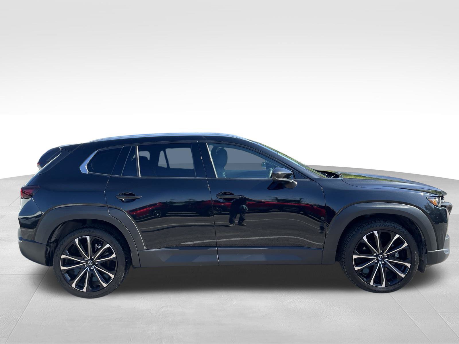 Used 2023 MAZDA CX-50 AWD 2.5 S w/ Premium Plus Pkg image 4